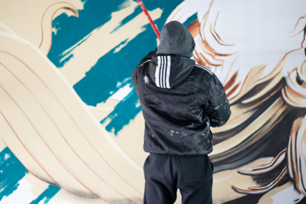 peinture street art piet rodriguez pour offside gallery au stade de Lyon