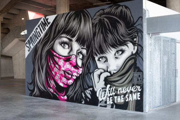 peinture street art rnst pour offside gallery au stade de Lyon